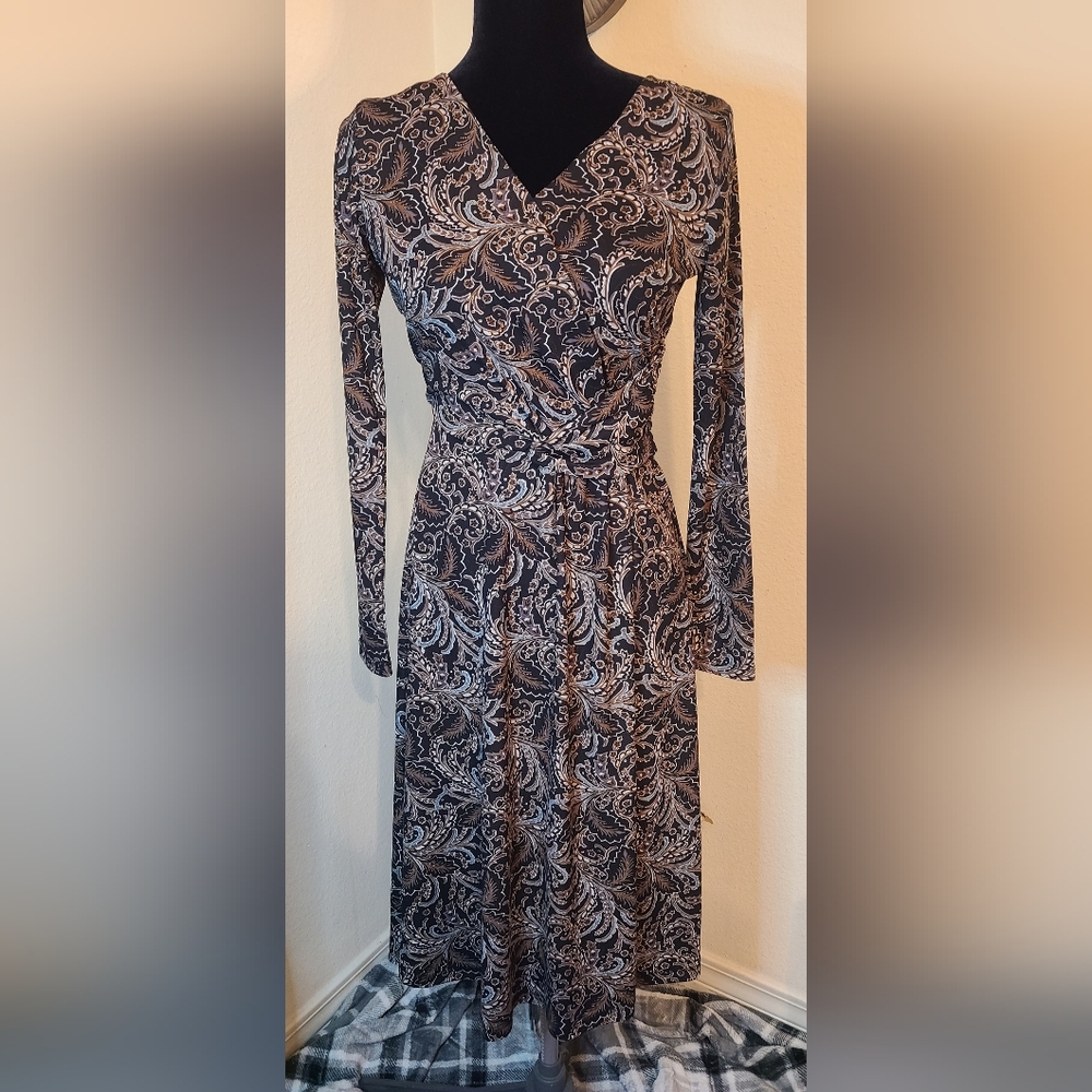 Beautiful brown paisley faux wrap long sleeve dress Talbots
